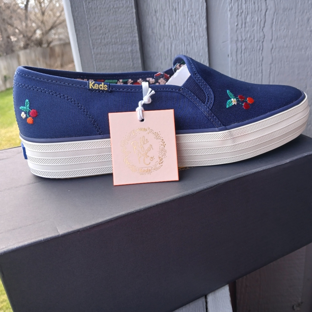 Keds x Rifle Paper Triple Decker Cherries Slip-on, Navy Sneakers - Size 9 NEW!!